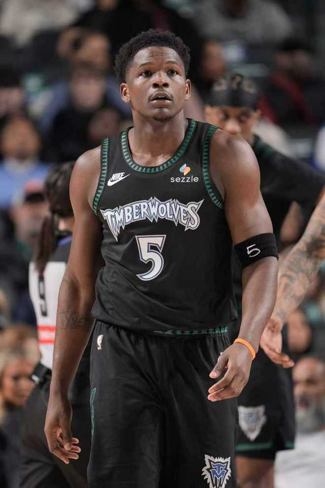 升前六！森林狼雙殺三狀元傷停獨行俠 華子復出20分蘭德爾31分